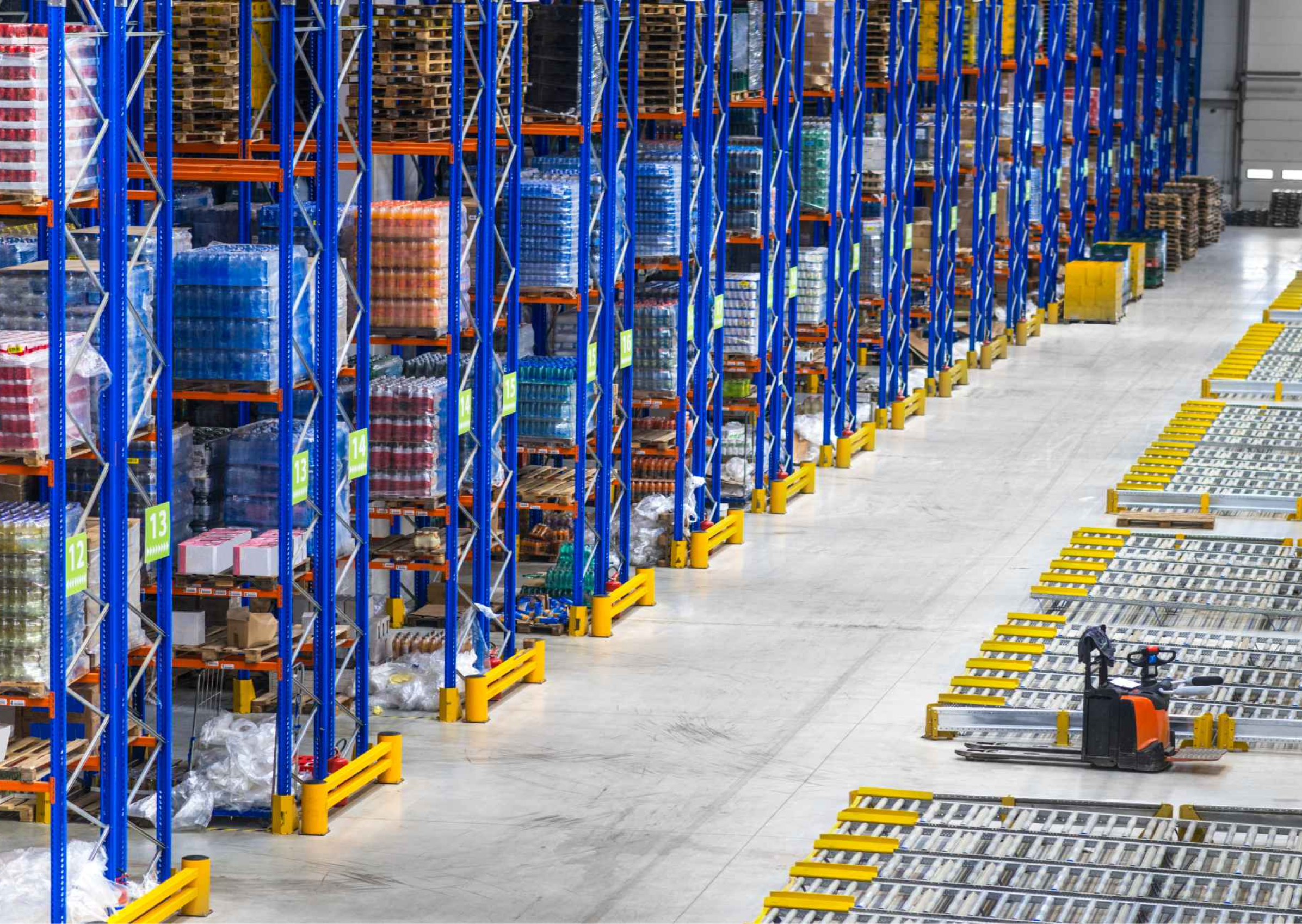 Entrepôt logistique